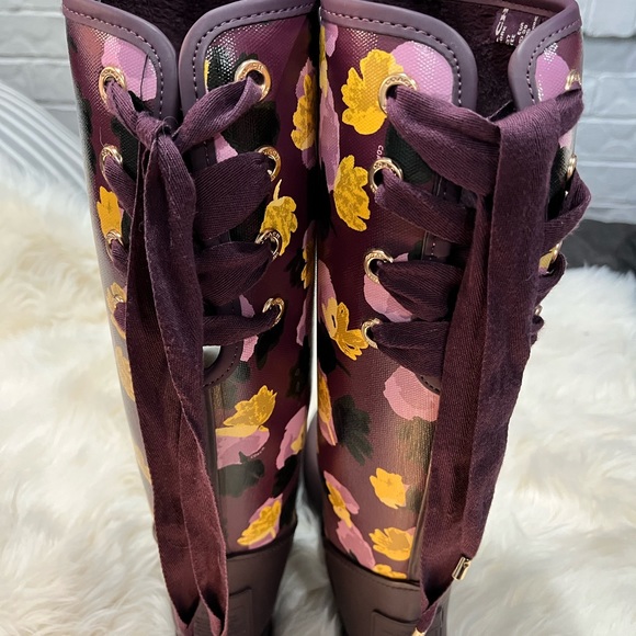 Coach floral corset lace up plum rain boots - Picture 4 of 16